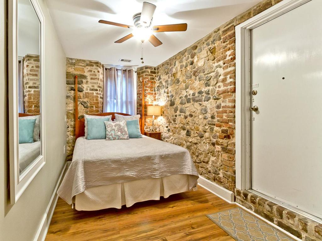 Habersham 1 Apartment Савана Екстериор снимка